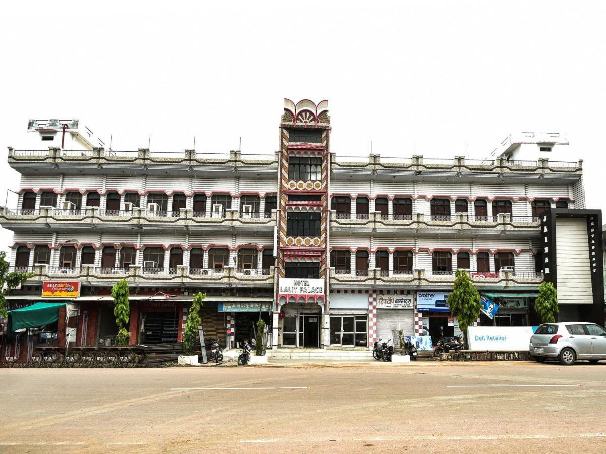 Hotel Lalit Palace Babina Eksteriør bilde