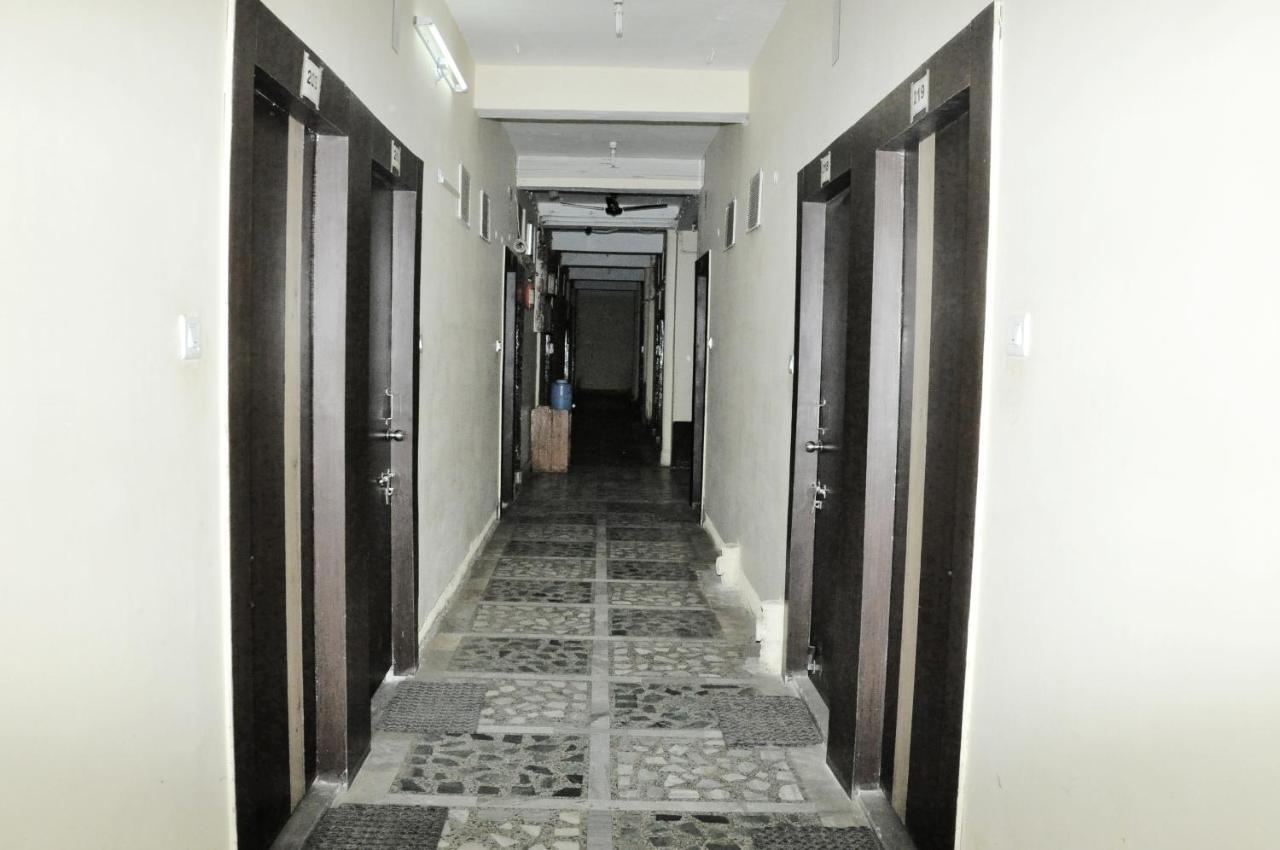 Hotel Lalit Palace Babina Eksteriør bilde